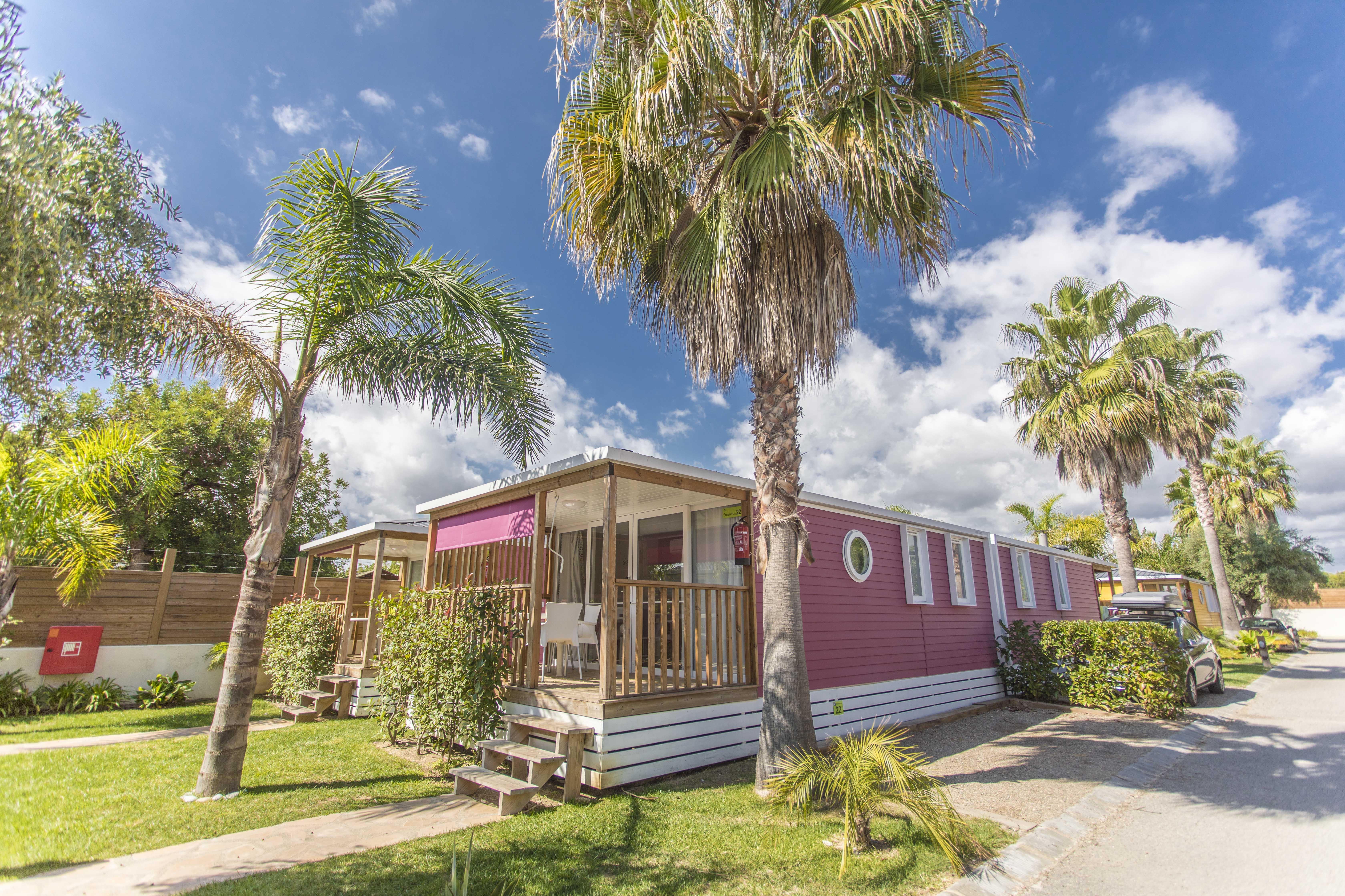 Hotel Alannia Els Prats Mont-roig del Camp Esterno foto