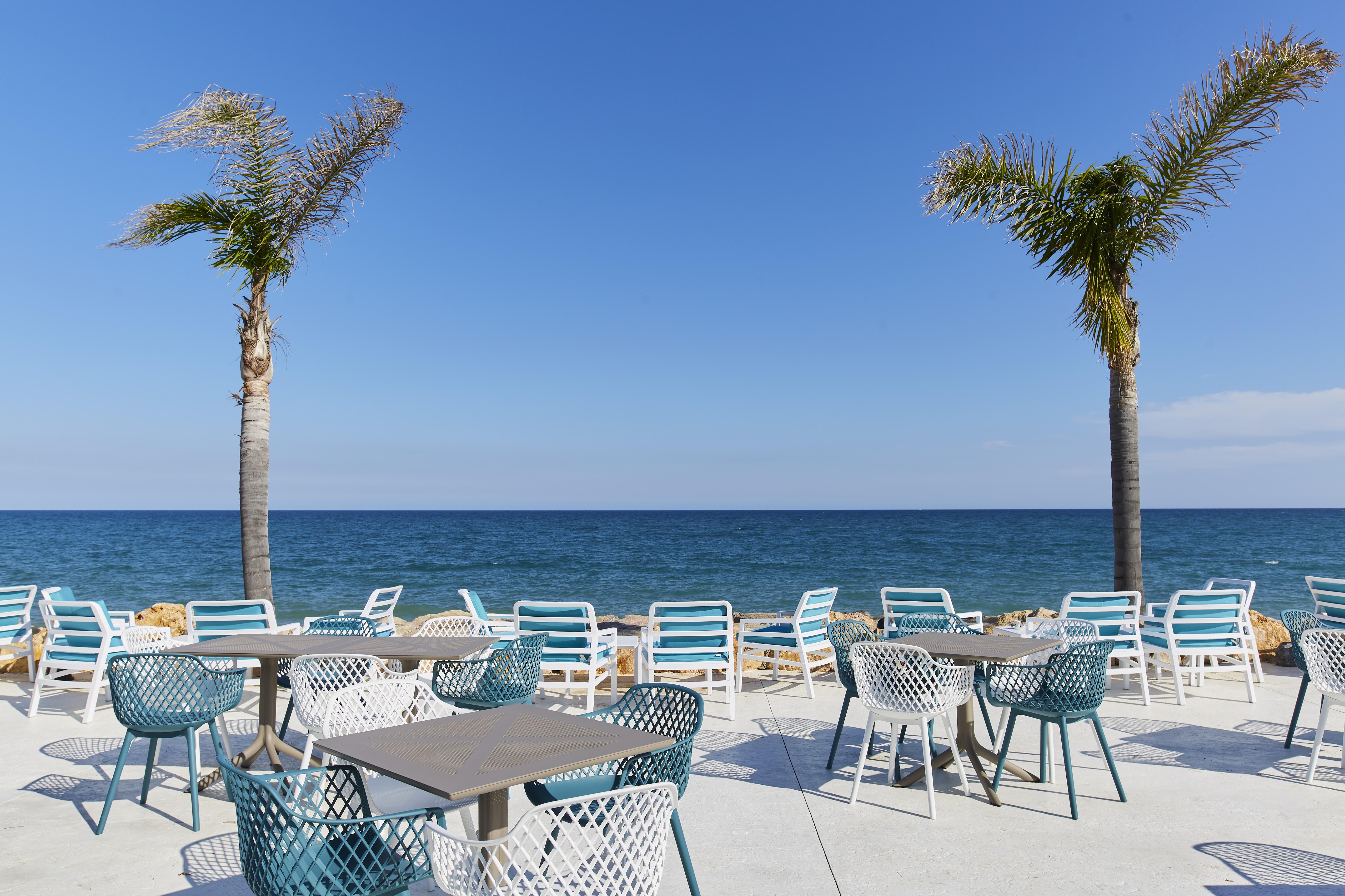 Hotel Alannia Els Prats Mont-roig del Camp Esterno foto