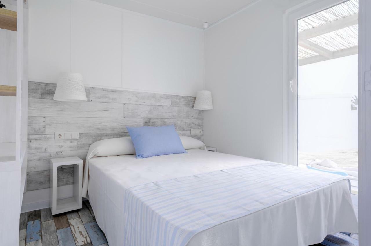 Hotel Alannia Els Prats Mont-roig del Camp Esterno foto